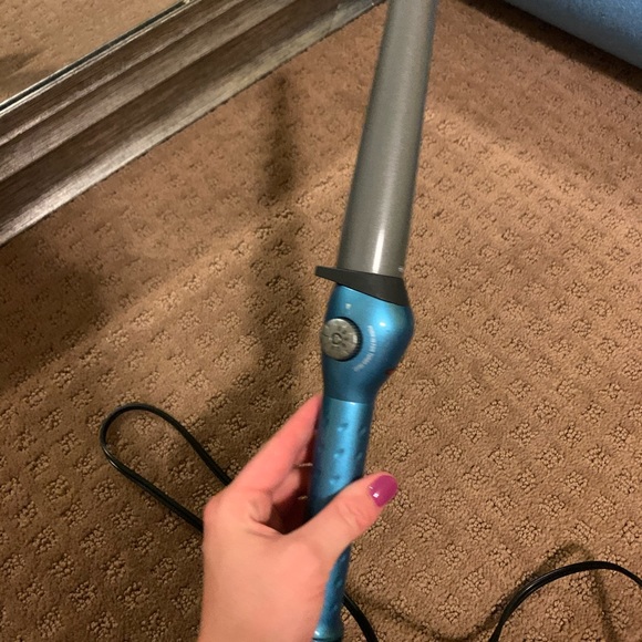 BaByliss Pro Nano Titanium Tapered Curling Iron - Picture 3 of 11